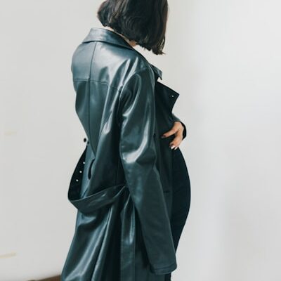 ローヒールでもカッコよく仕上がるNEBULONI E パンプス ローヒールでもカッコよく仕上がるNEBULONI E パンプス